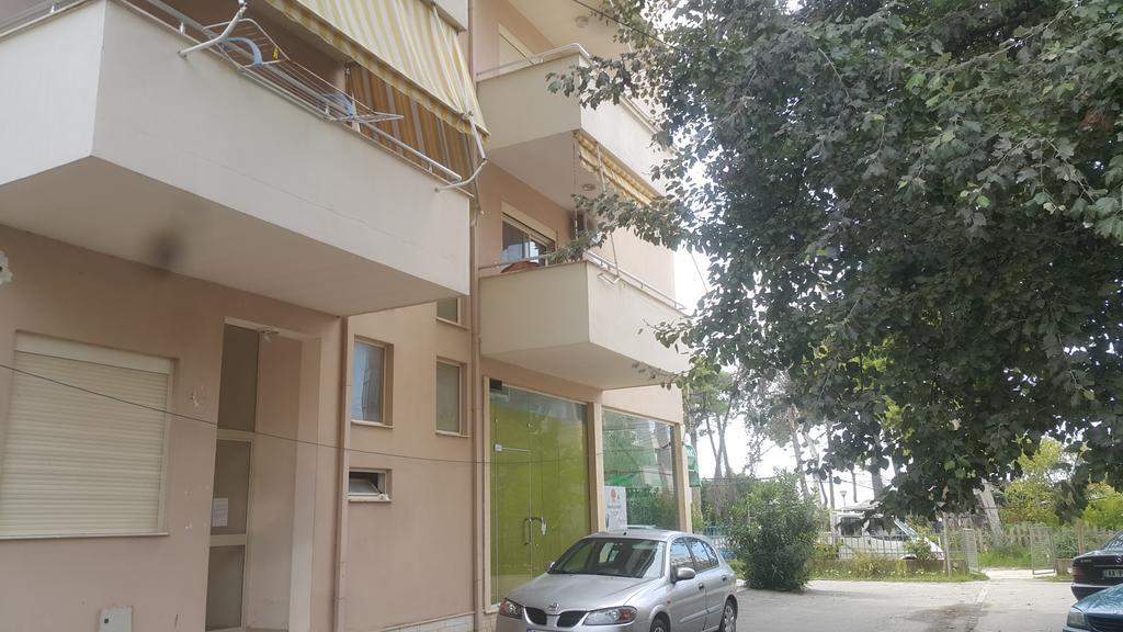Splendido Apartmens Golem Durres Esterno foto